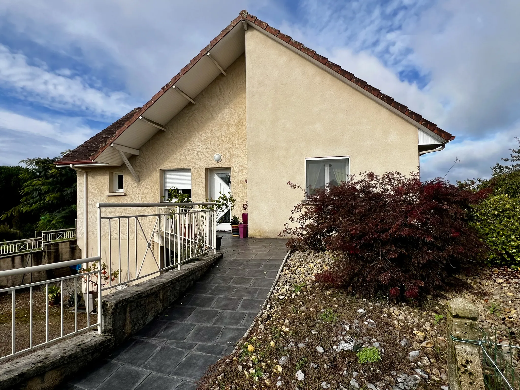 Maison à vendre à Saint-Hilaire-Peyroux - 224 500 EUR 