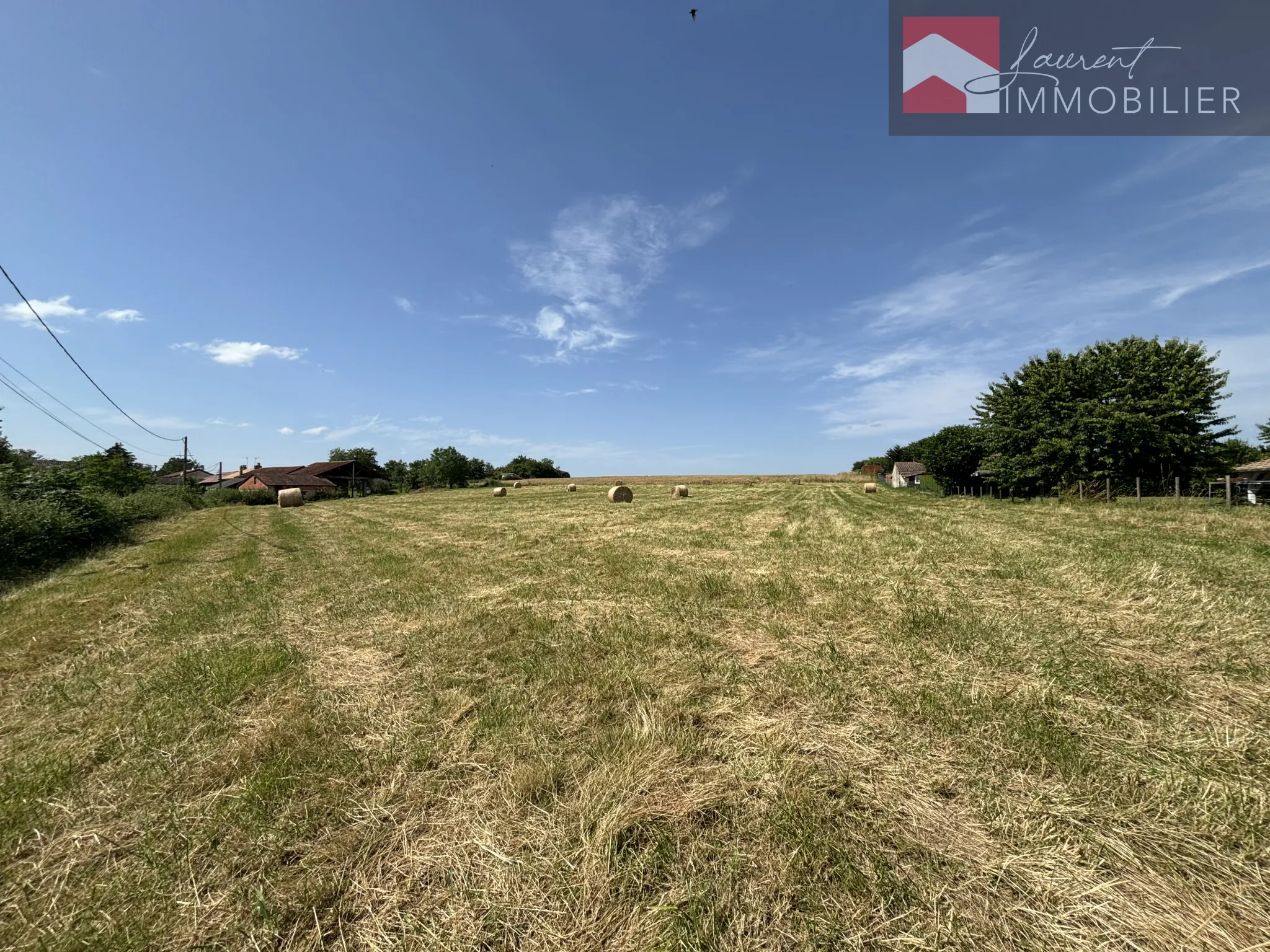 Terrain à bâtir à Montbellet, 2 600 m² proche commodités 