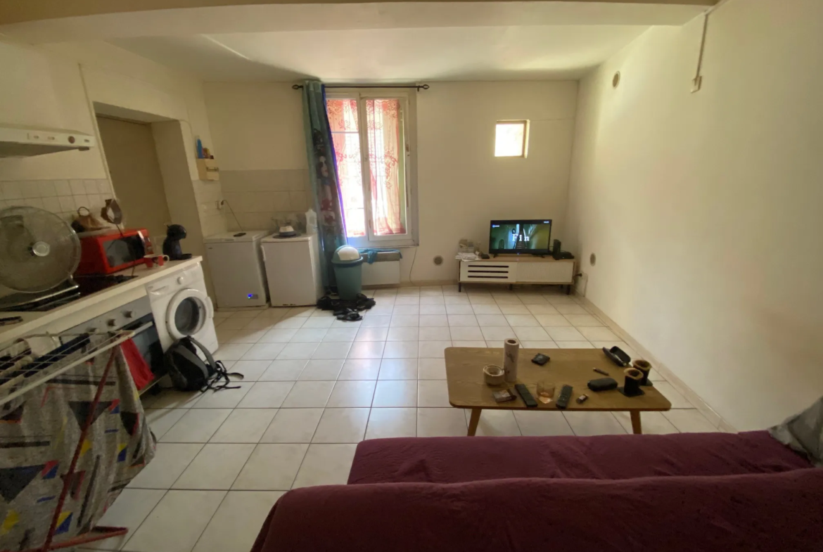 À vendre : Appartement T2 de 42 m² au cœur de Nîmes 