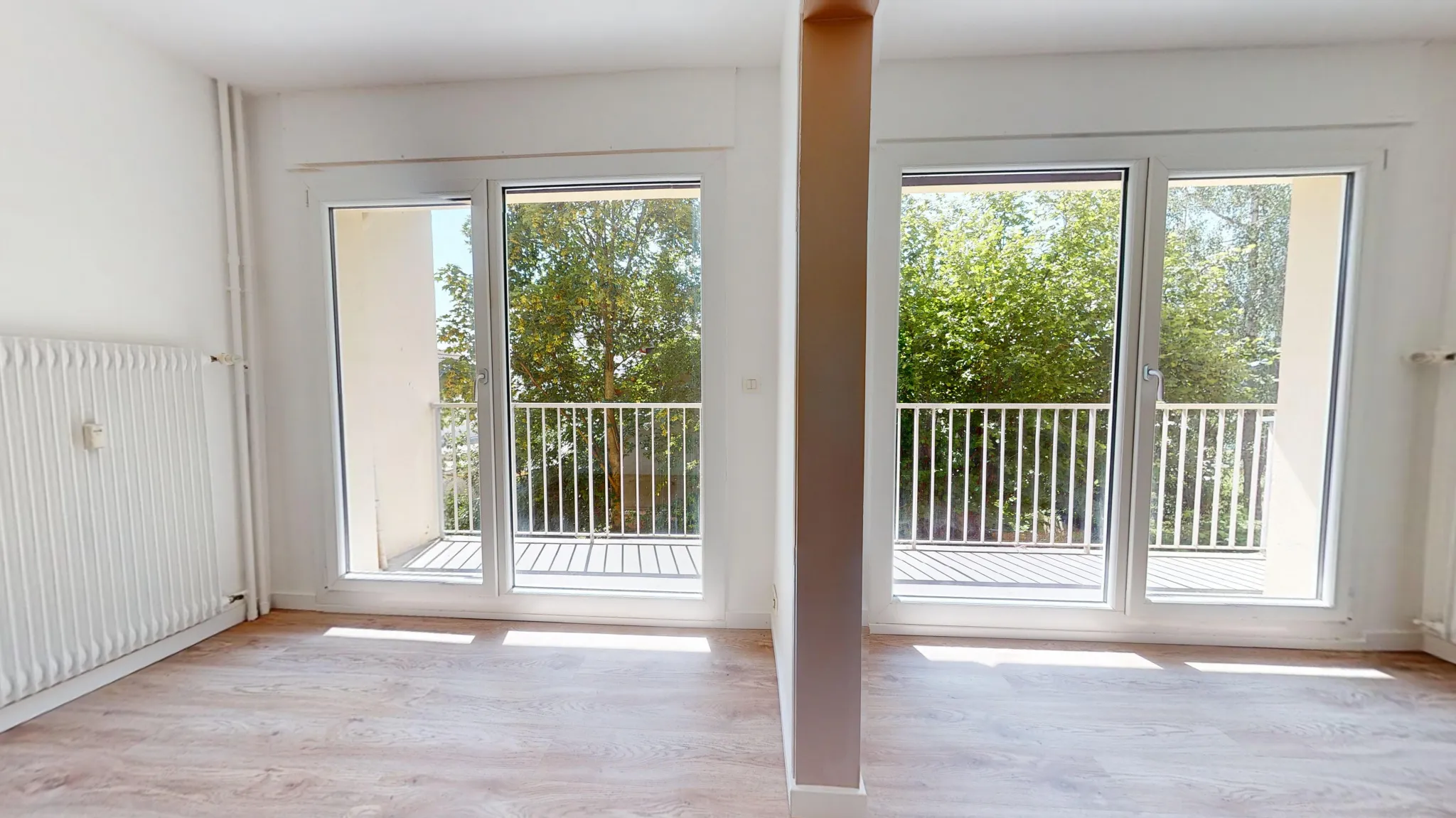 Bel appartement rénové avec balcon dans le quartier Chaprais à Besançon 