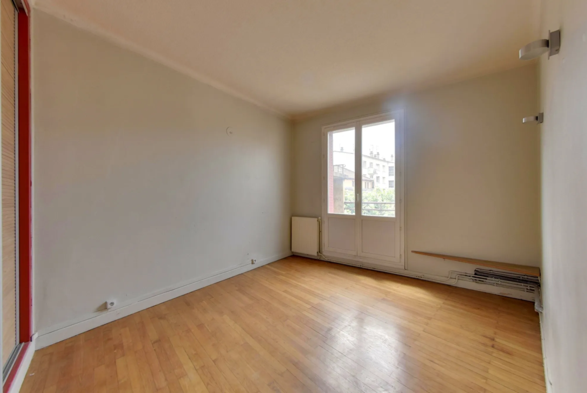 À vendre : Appartement T2 de 52 m² à Grenoble 