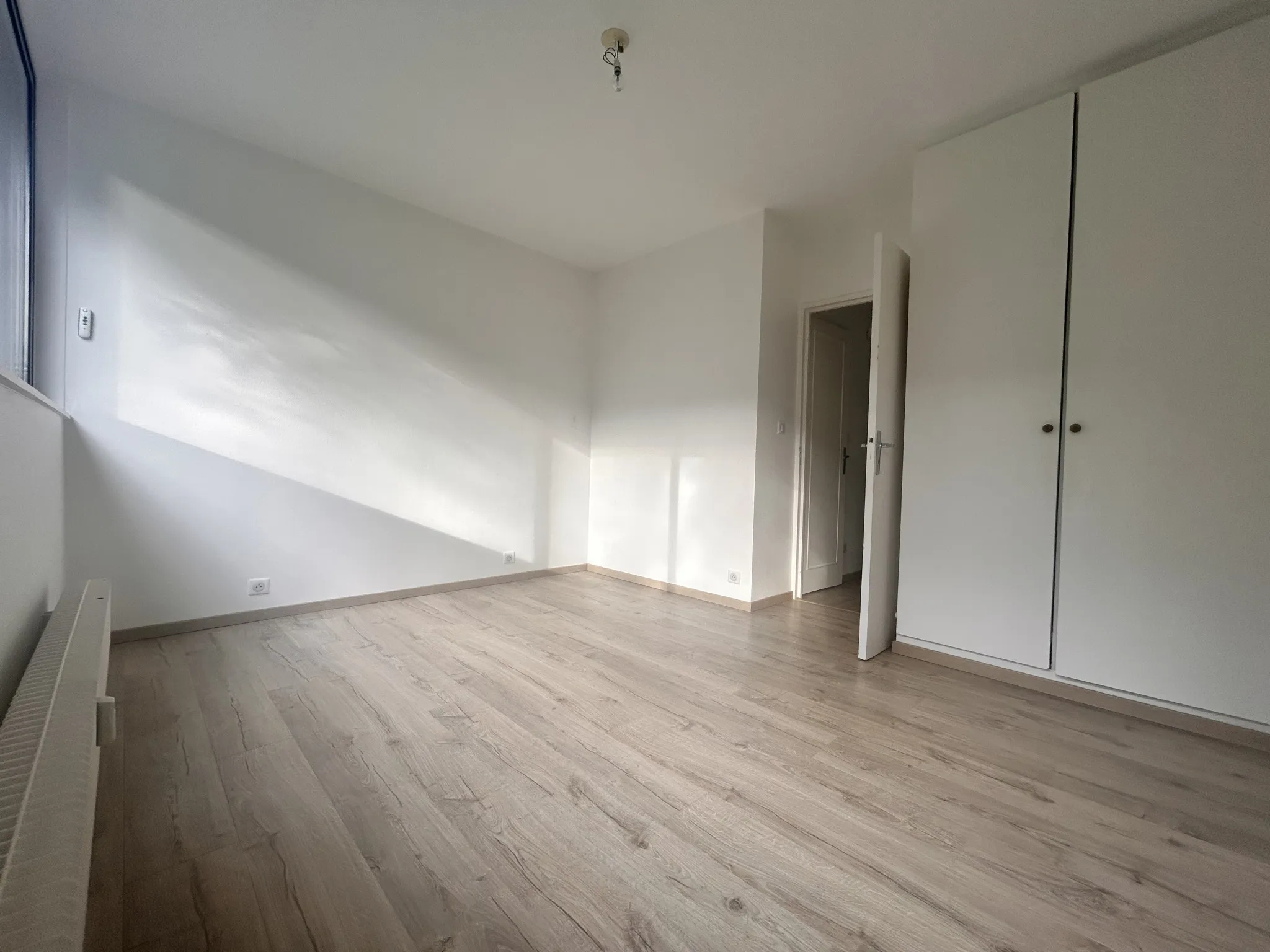 À vendre : Appartement T4 de 77,88 m² à Chamalieres avec piscine 