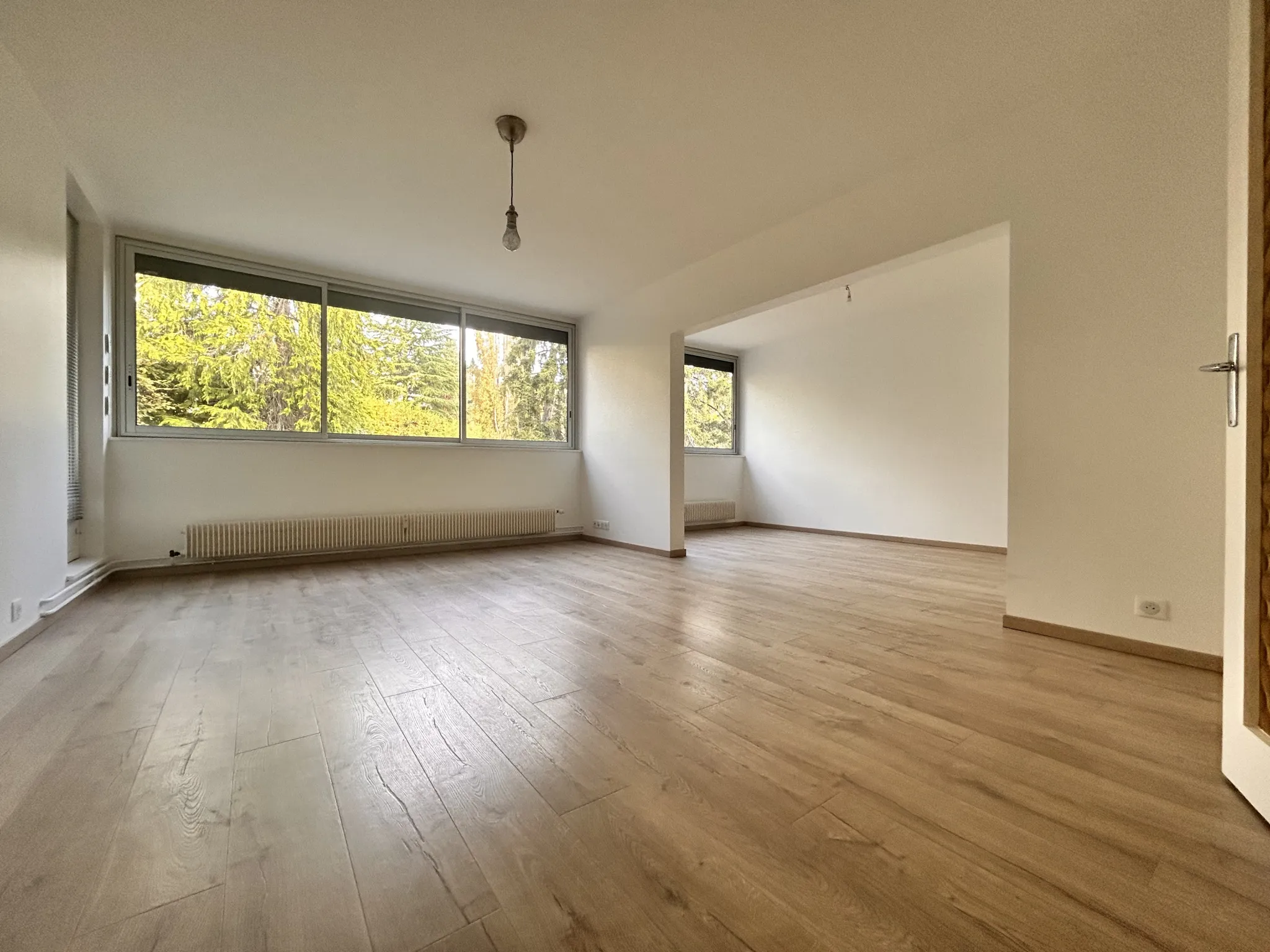 À vendre : Appartement T4 de 77,88 m² à Chamalieres avec piscine 