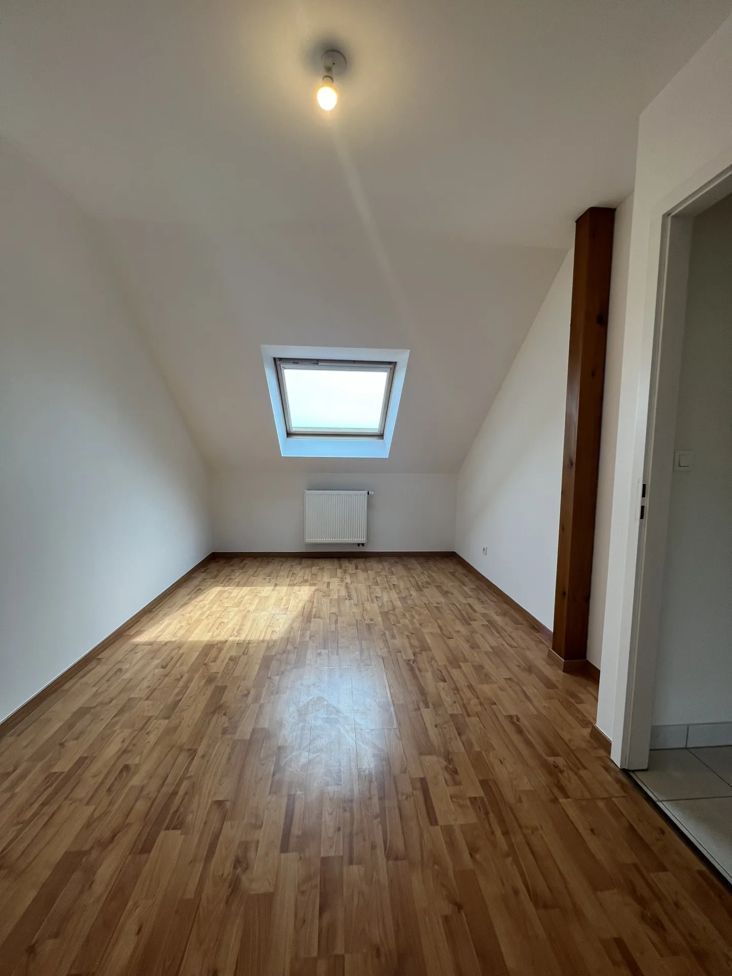 À vendre : Appartement 4 pièces en attique à Colmar avec terrasse 