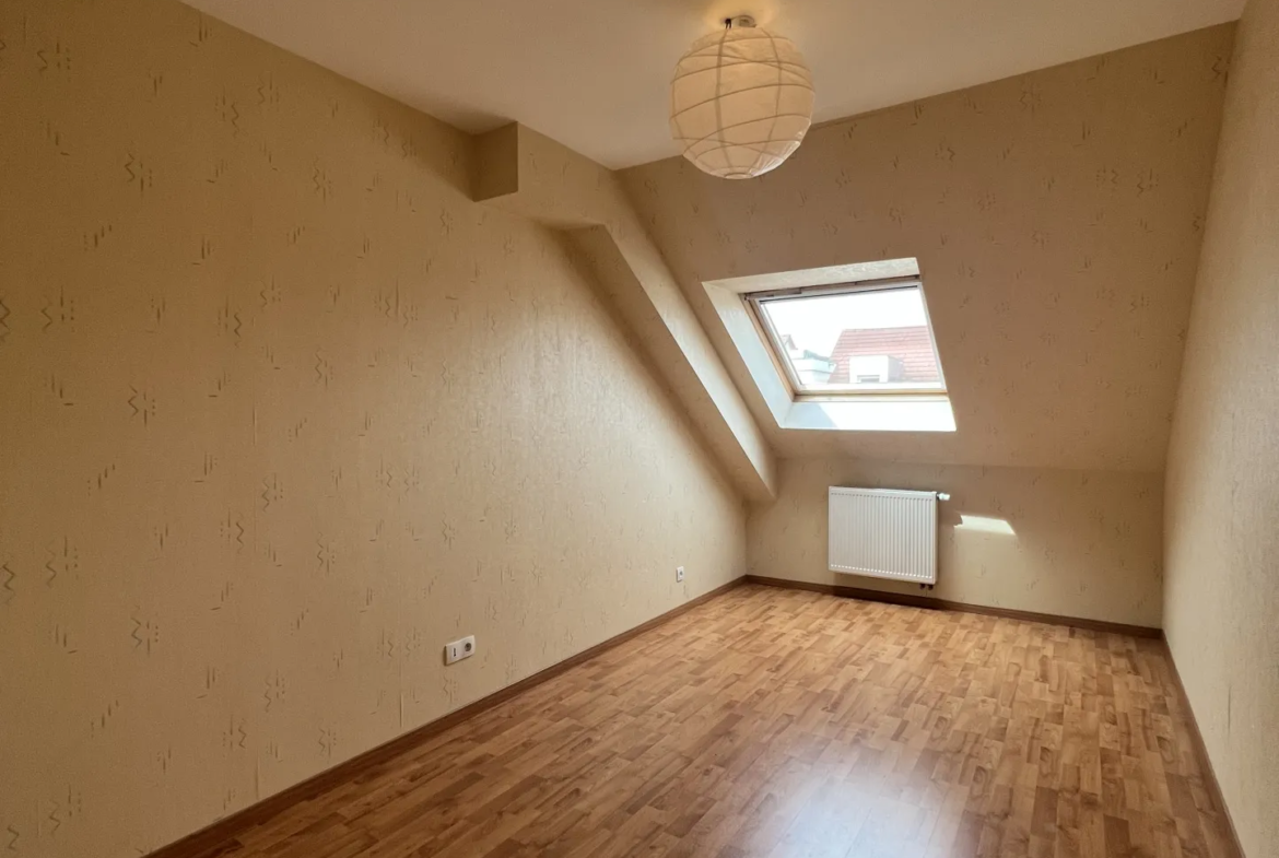 À vendre : Appartement 4 pièces en attique à Colmar avec terrasse 