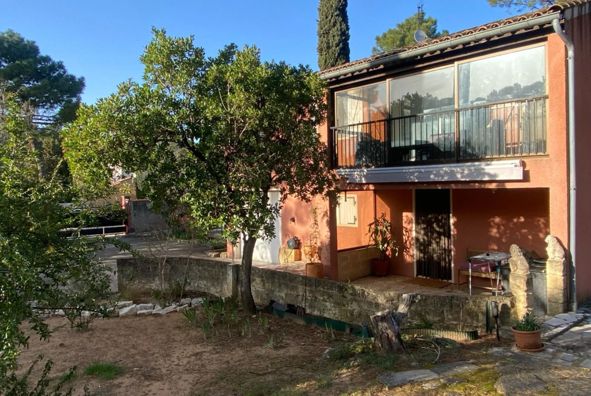 Vente villa 125 m² à Mornas avec jardin et garage 