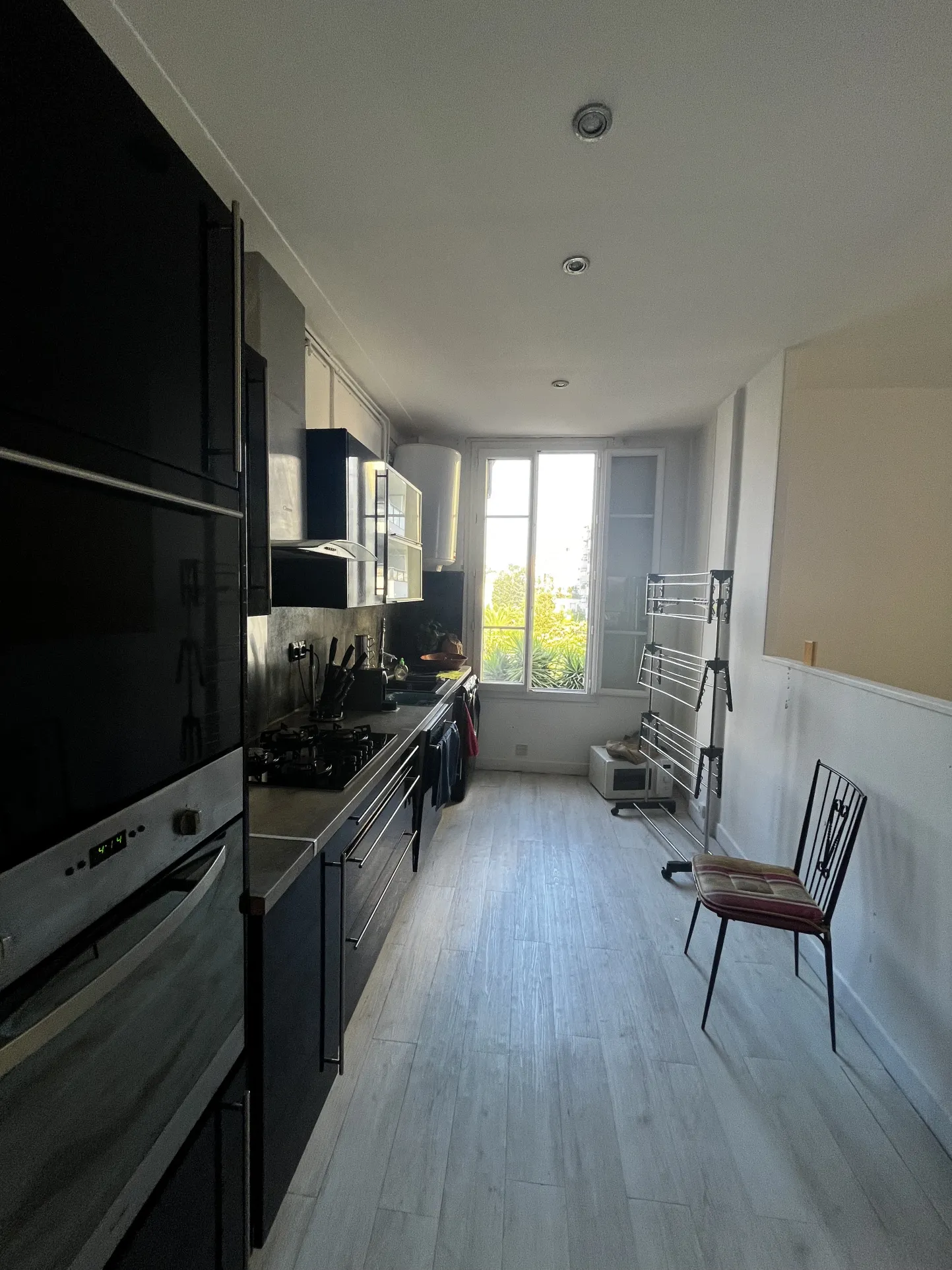 À vendre : Appartement 2 pièces à rénover à Nice - St Jean d'Angély 