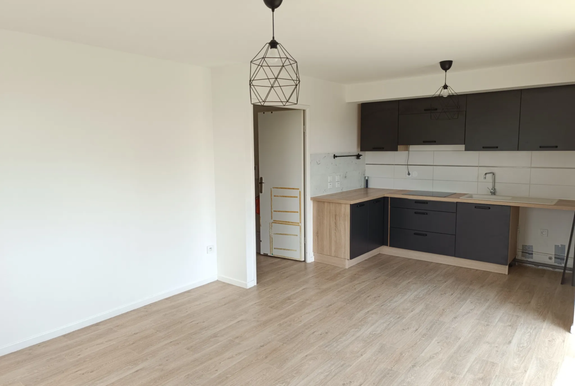 Bel appartement de 72 m² avec terrasse à Trappes 