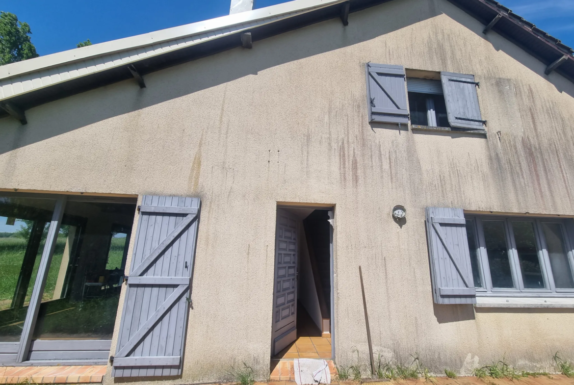 Vente d'une Maison Spacieuse de 133,88 m² à Mieuxce, Alençon 