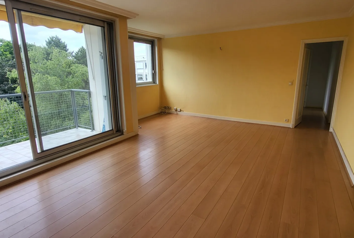 Appartement 5 pièces à Marly-le-Roi avec vue sur parc 