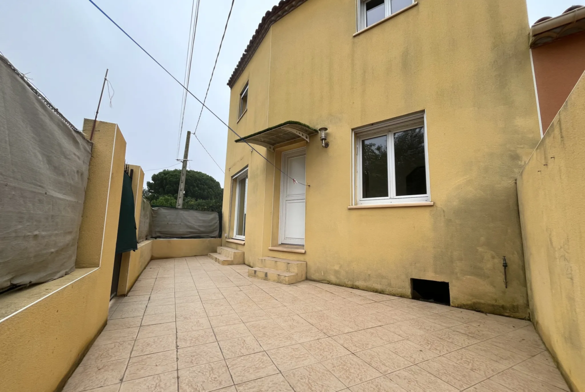 Maison individuelle à vendre à Valras-Plage avec parking et terrasse 