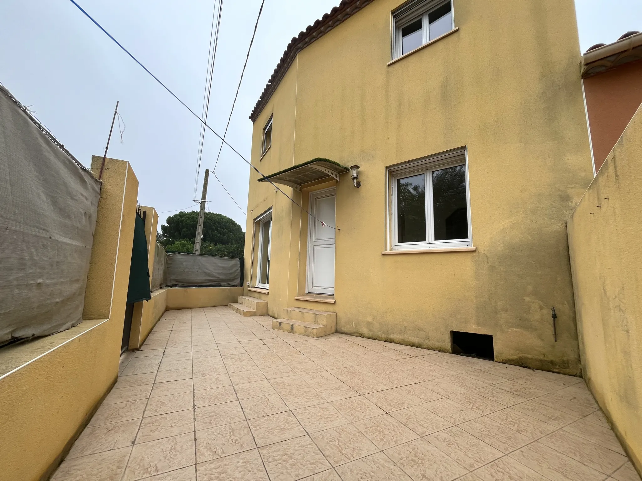 Maison individuelle à vendre à Valras-Plage avec parking et terrasse 