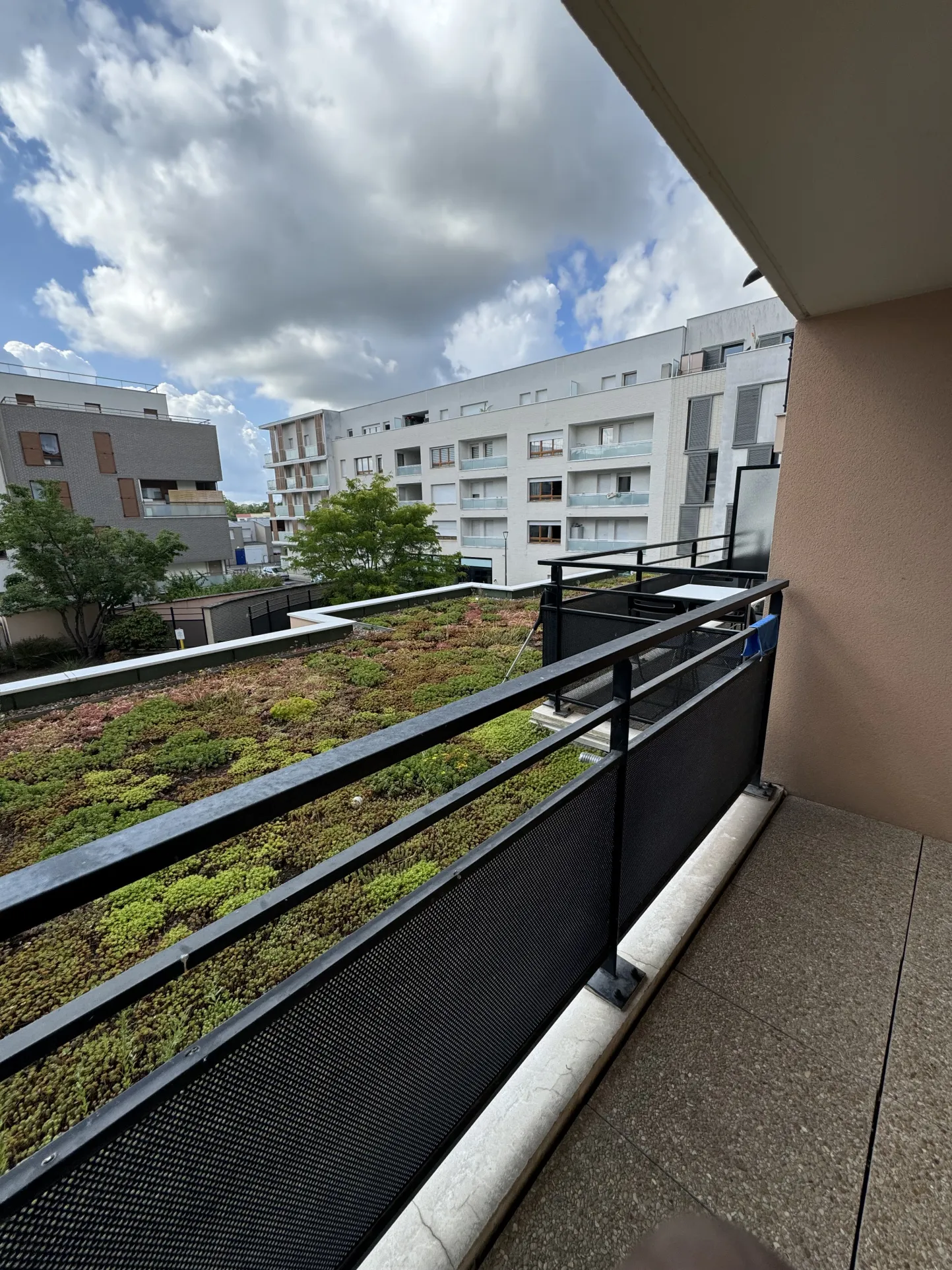 Vente appartement 2 pièces avec balcon et terrasse à Cergy 