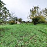 Terrain constructible viabilisé de 908 m² à Pellegrue