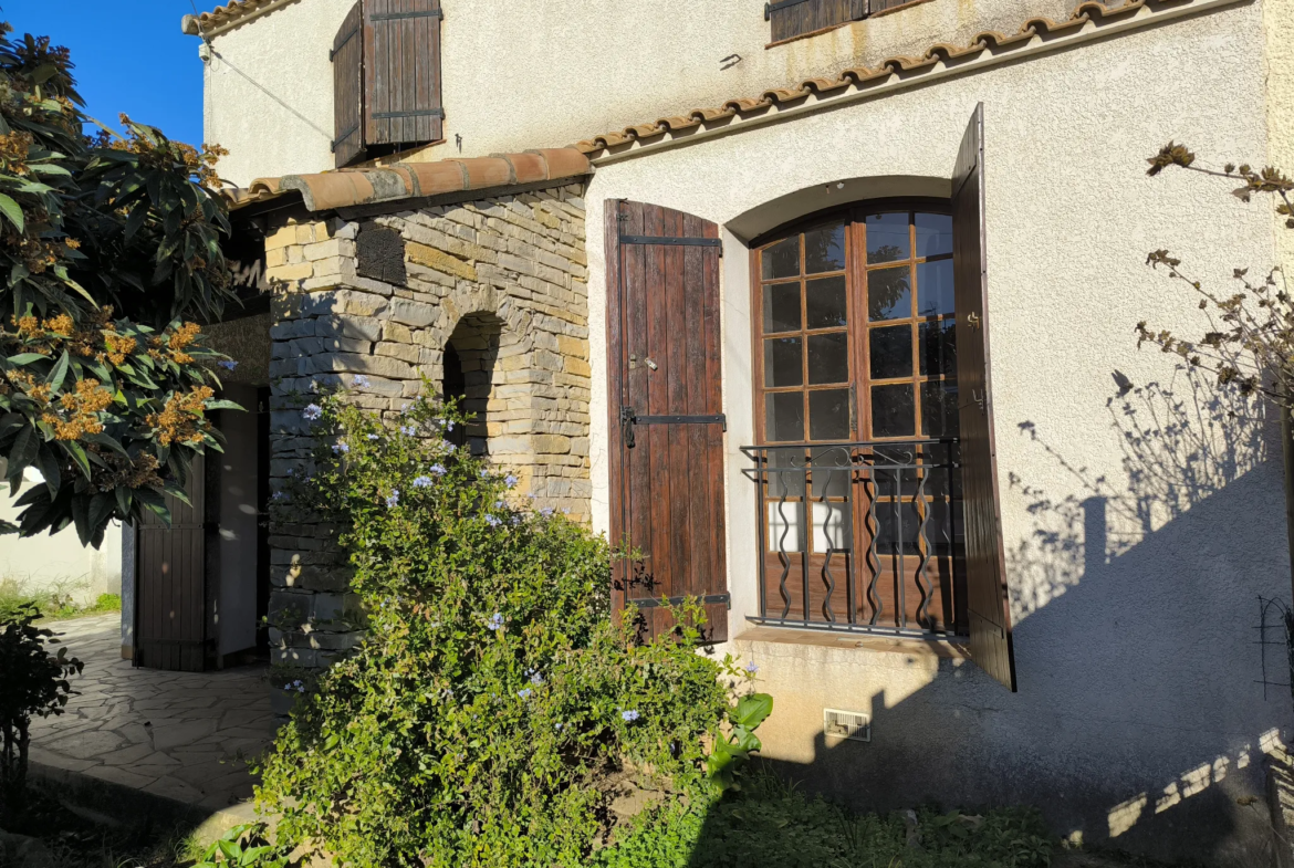 Charmante Maison à Rénover de 85 m² à Lunel 