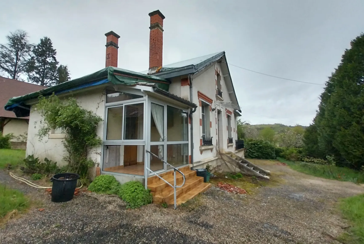 Maison à l'entrée de Ribérac avec 4 chambres 