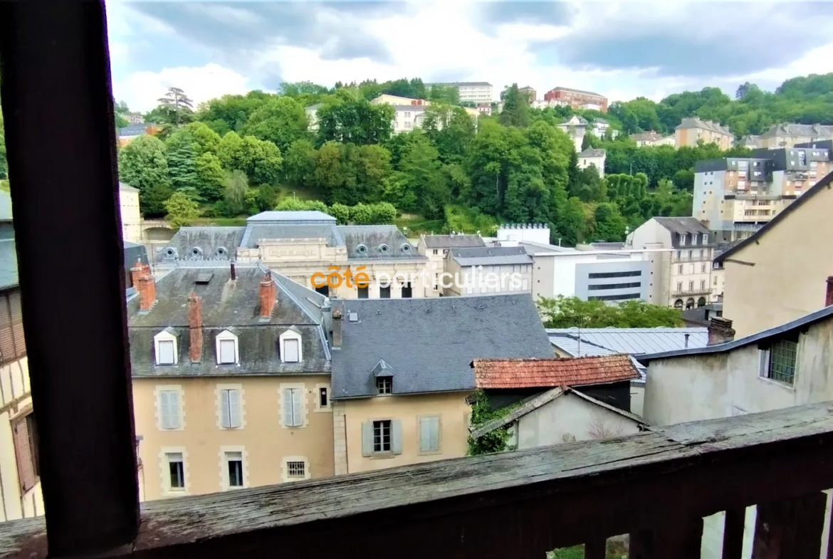 Immeuble de rapport à vendre dans le centre historique de Tulle 