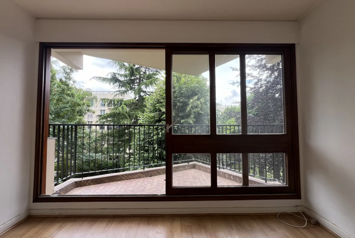 À vendre : Appartement de 64 m² avec loggia à Le Chesnay 