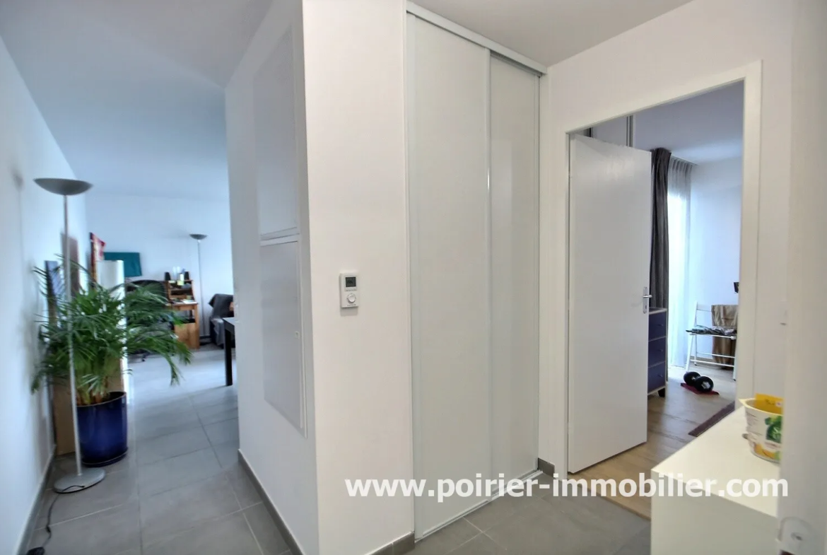 À vendre : Appartement T2 lumineux à Ville-la-Grand 