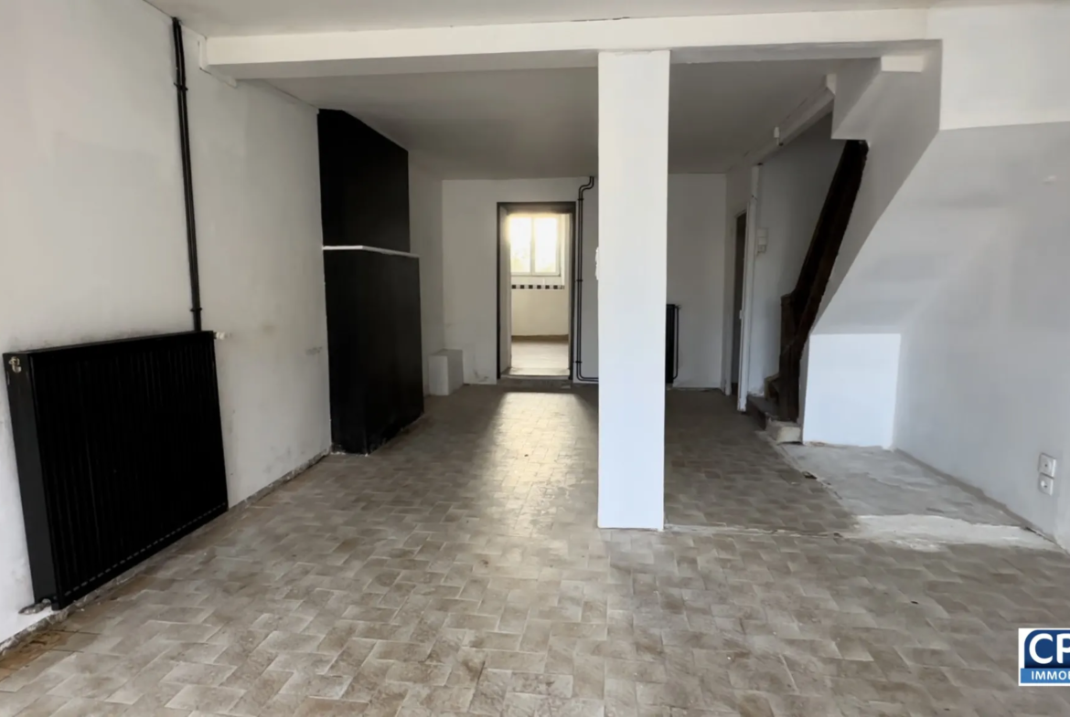 Maison de Bourg à Montchauvet de 137 m² à vendre 