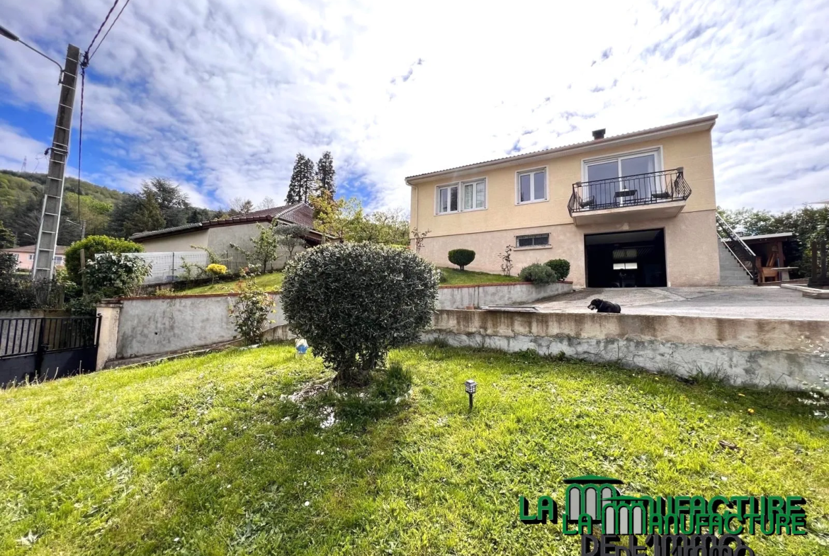 Maison F4 spacieuse avec jardin à Saint-Étienne - Terrenoire/Perrotière 