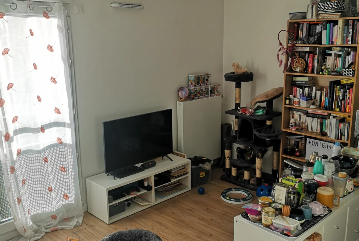 À vendre : Studio 30 m² vendu loué à Poissy 