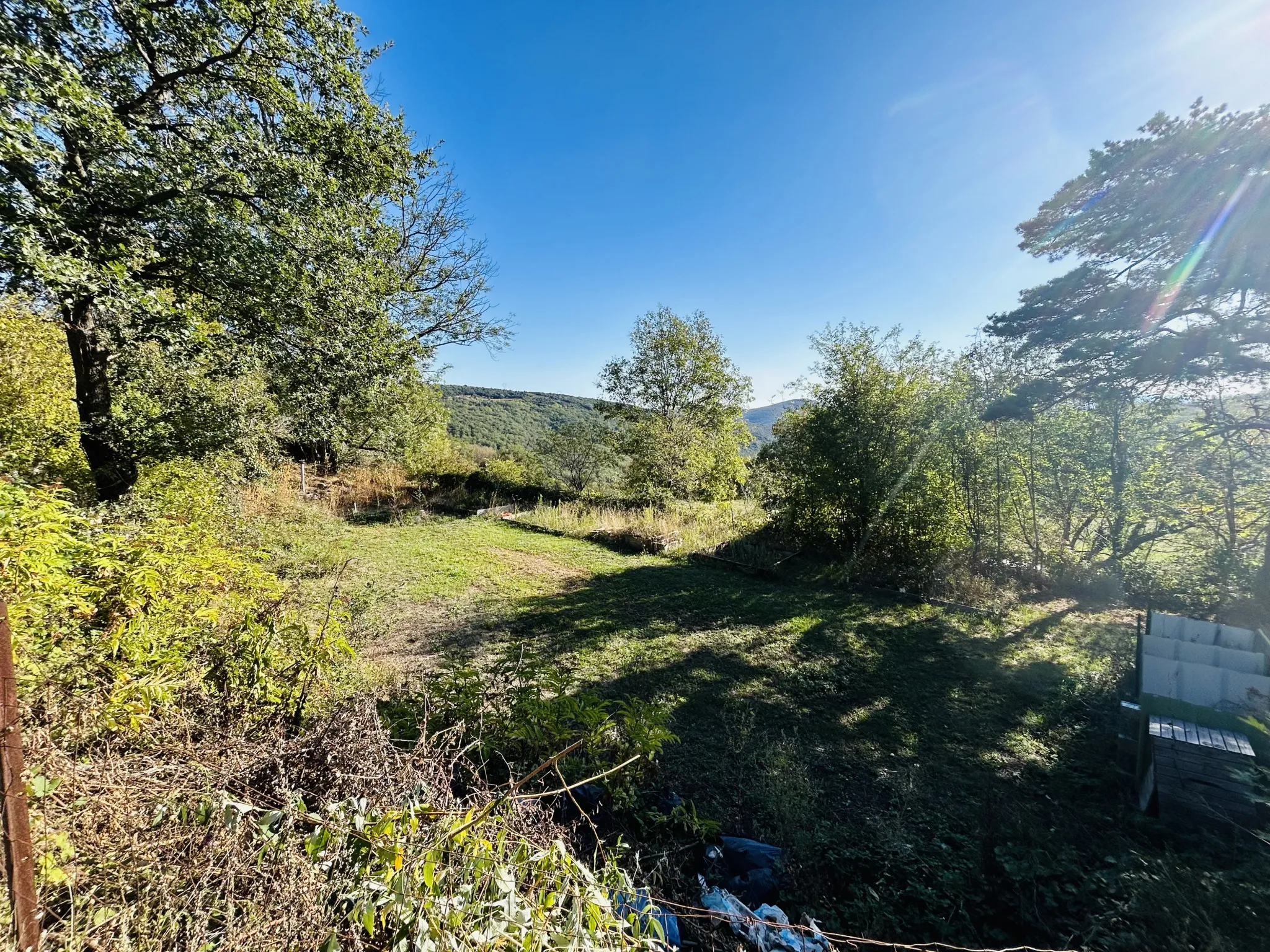 Propriété avec vue exceptionnelle sur les Pyrénées à Saint Marsal 