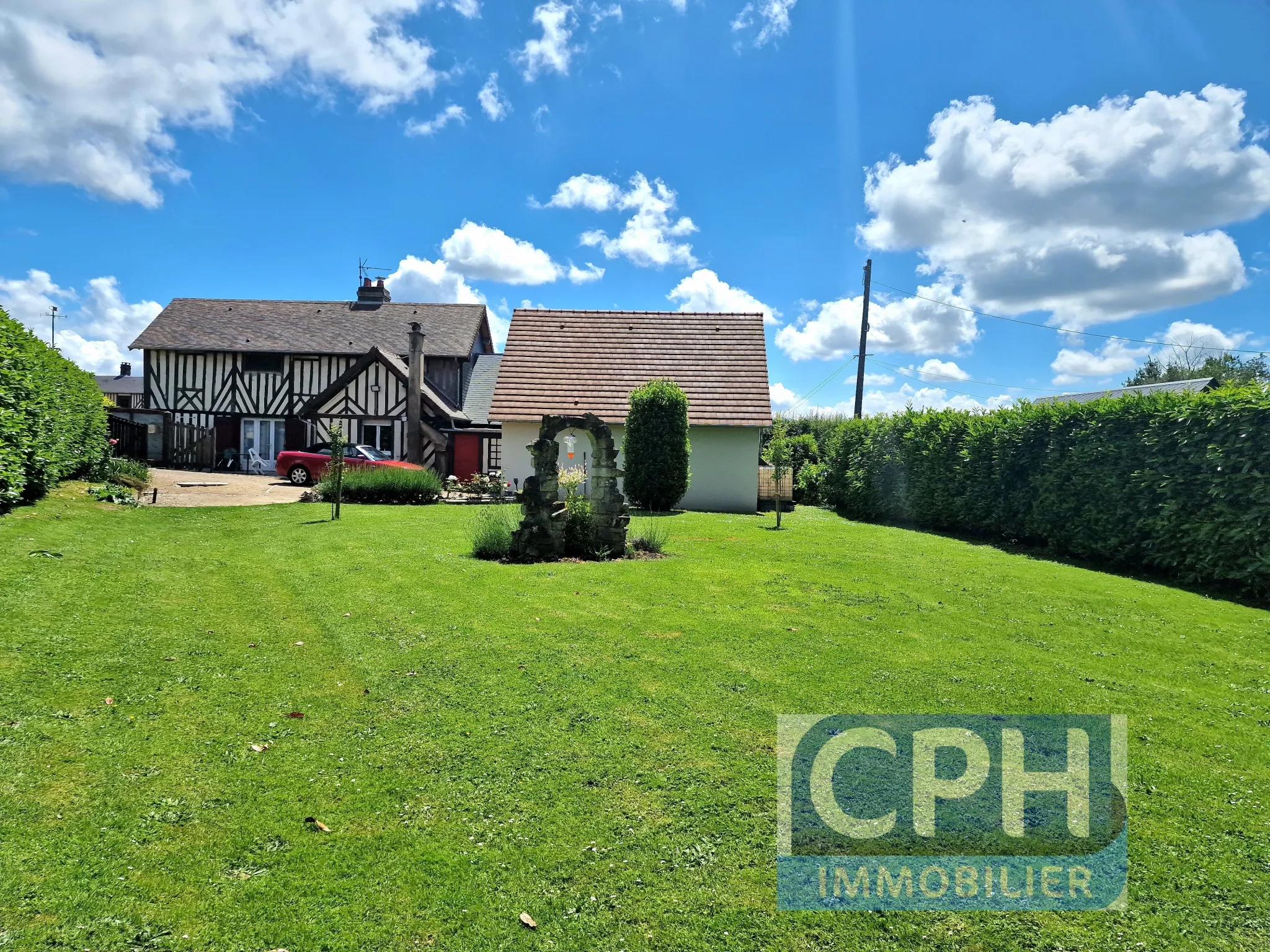 Maison familiale rénovée à Le Pré d'Auge - 4 chambres et jardin 