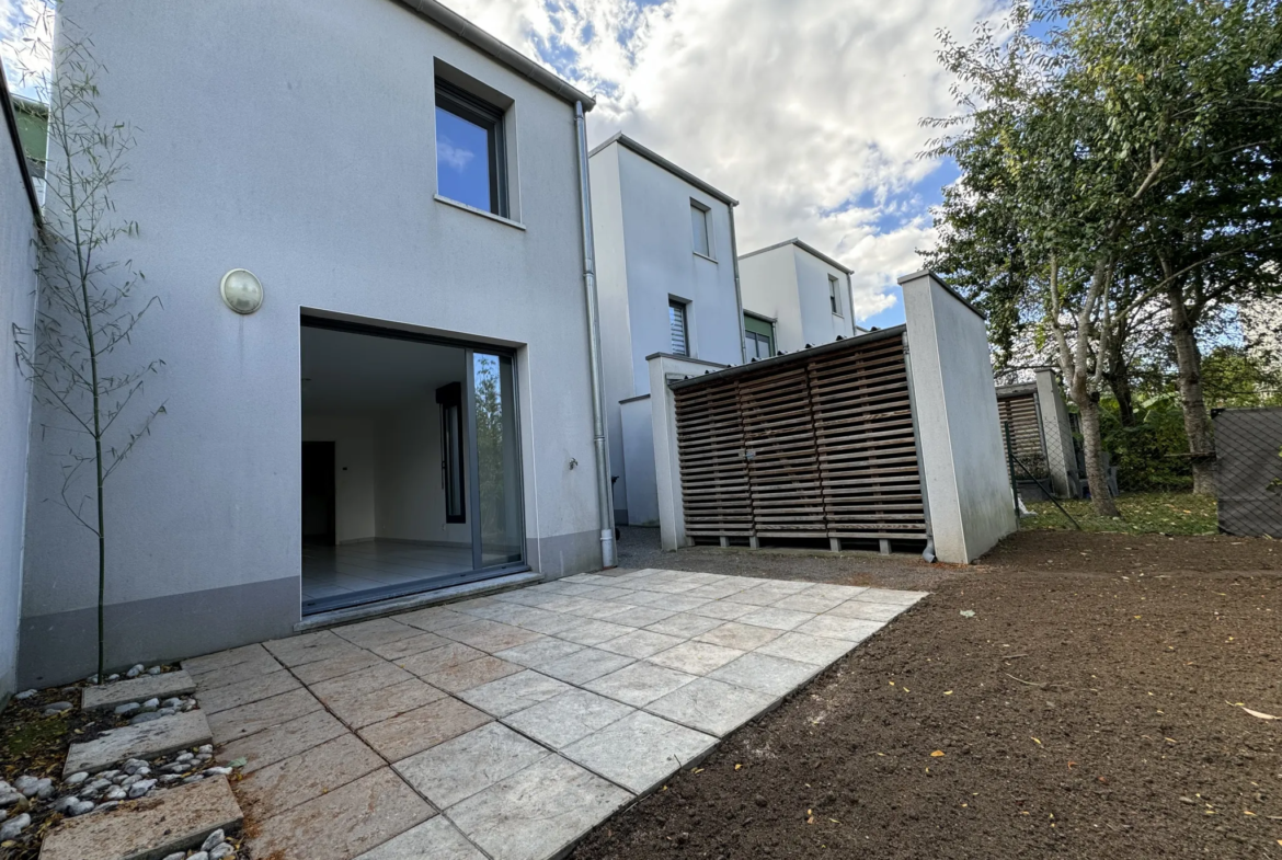 Maison 3 chambres avec jardin à Reims 