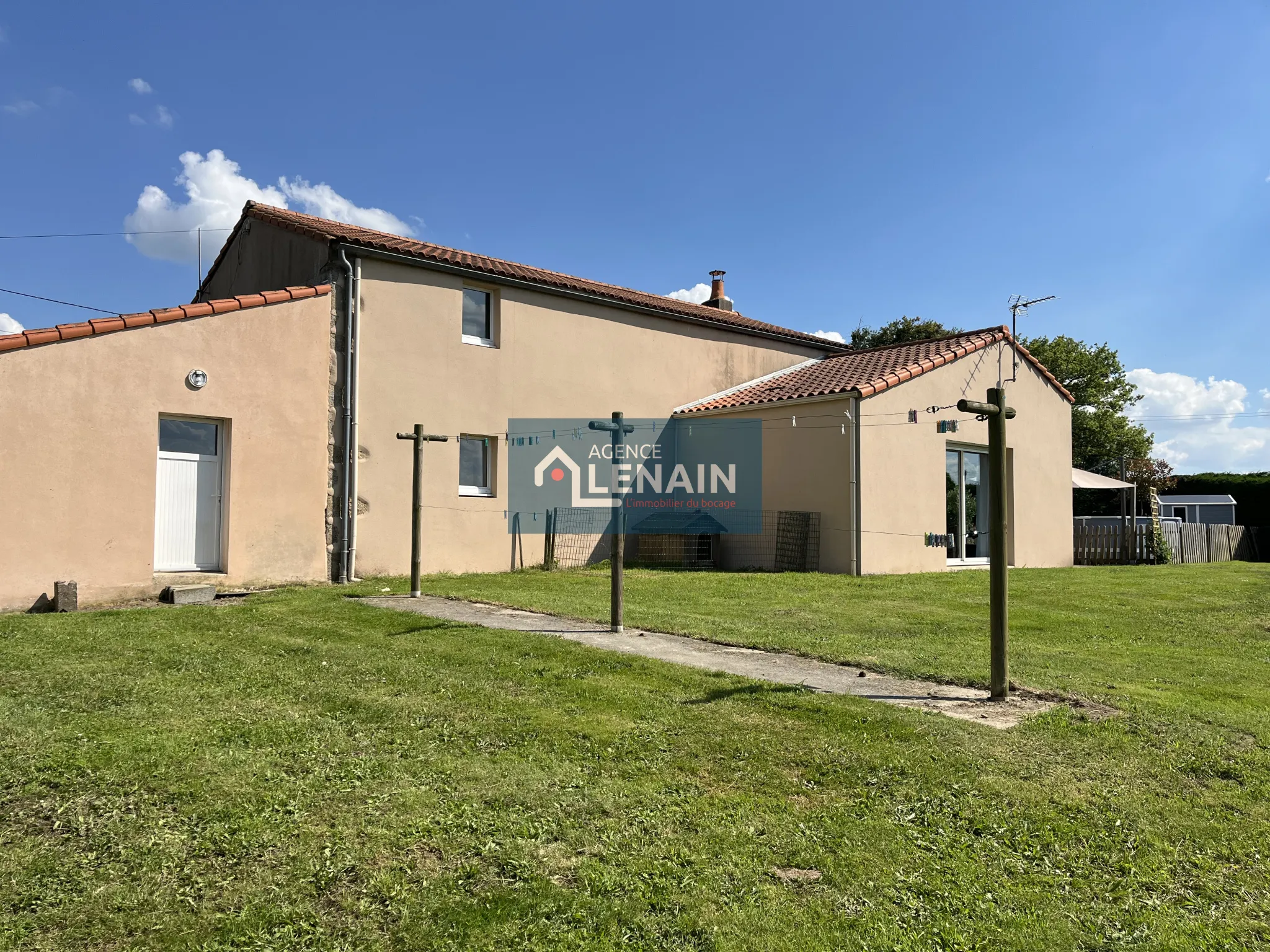 Maison de campagne 4 chambres à vendre à La Gaubretière 