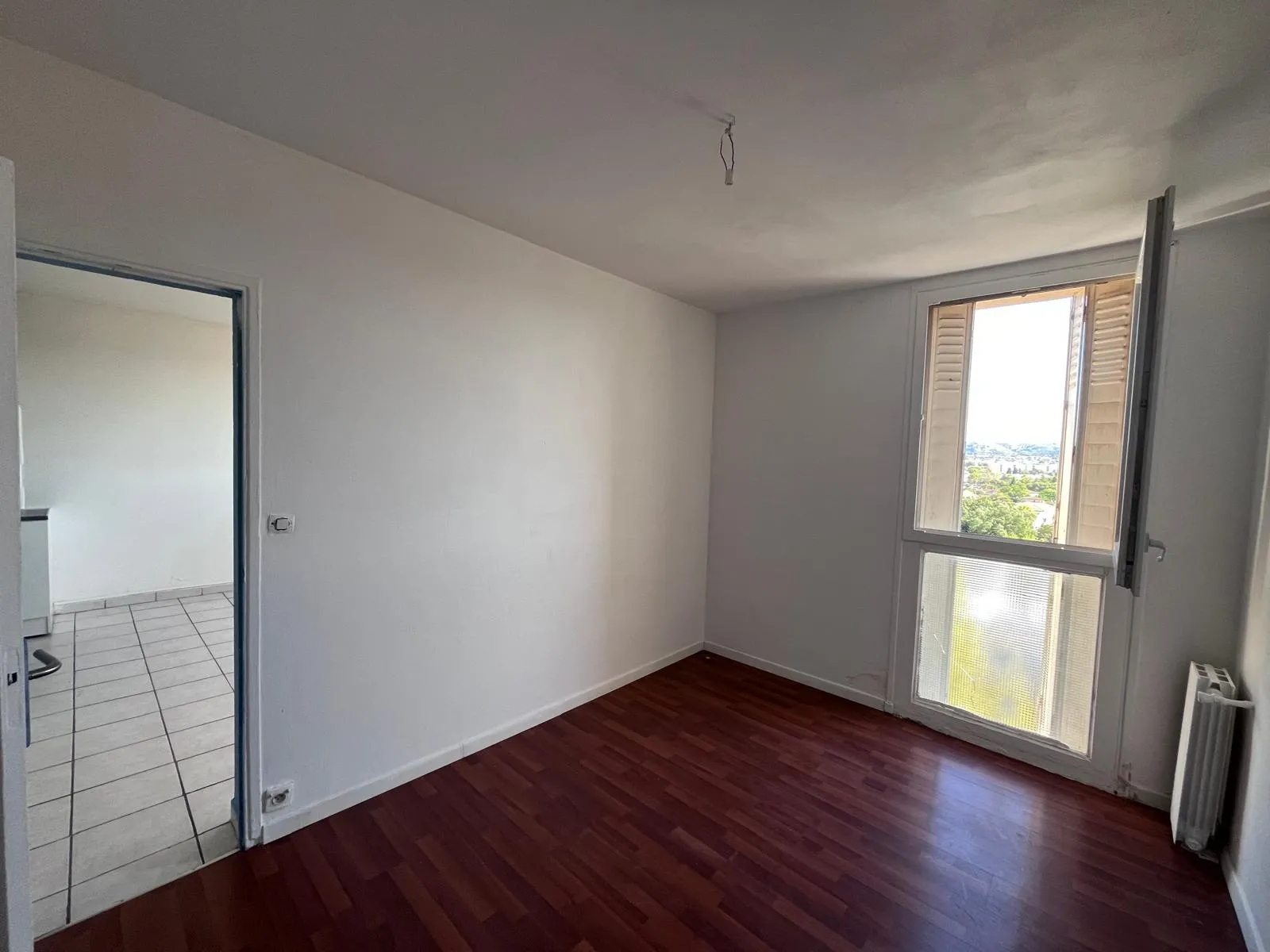 Appartement de type 2 à vendre en centre-ville de Marignane 