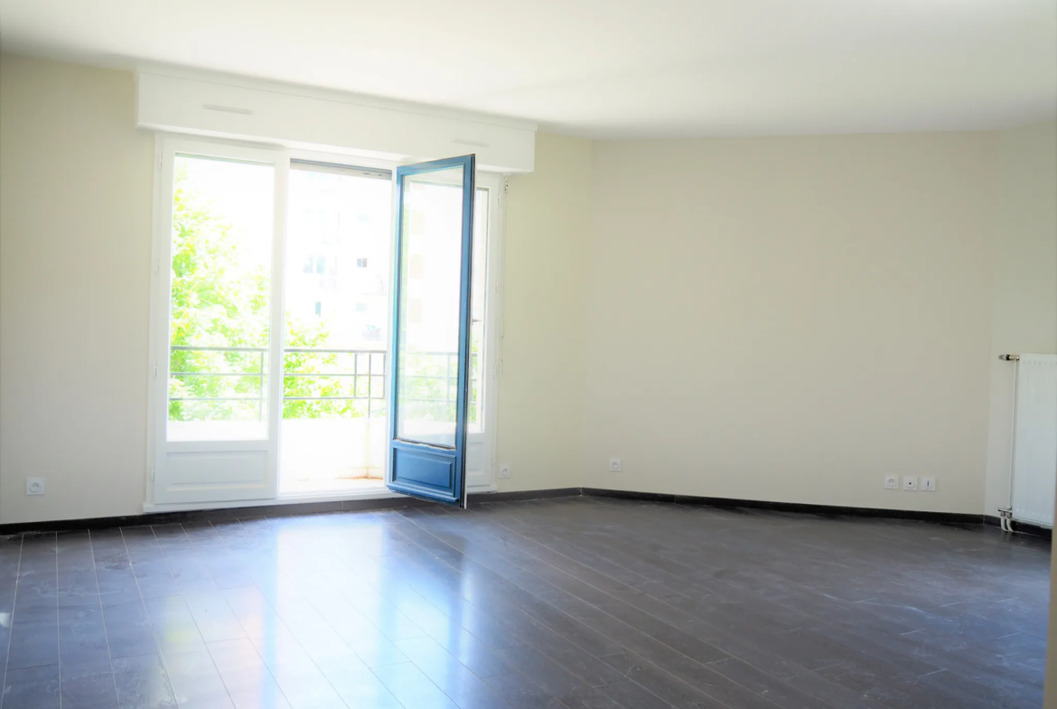 Vente Appartement 4 pièces à Cergy - Avenue de la Poste 