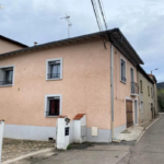 Vente de 2 maisons à Saint-Chamond - 120 m² avec garage et terrain