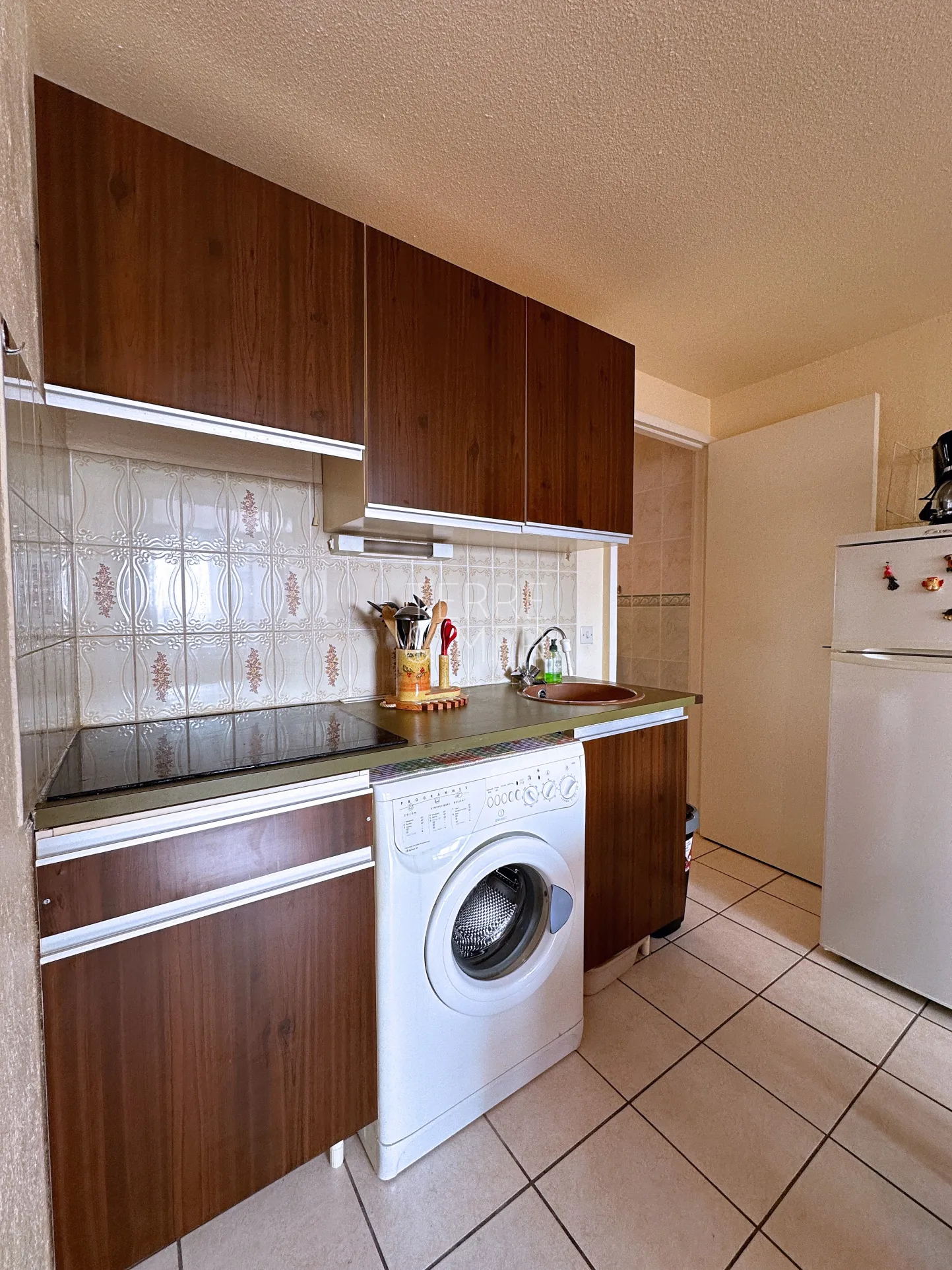 Vente Appartement 2 pièces avec loggia et parking à Saint-Cyprien Plage 