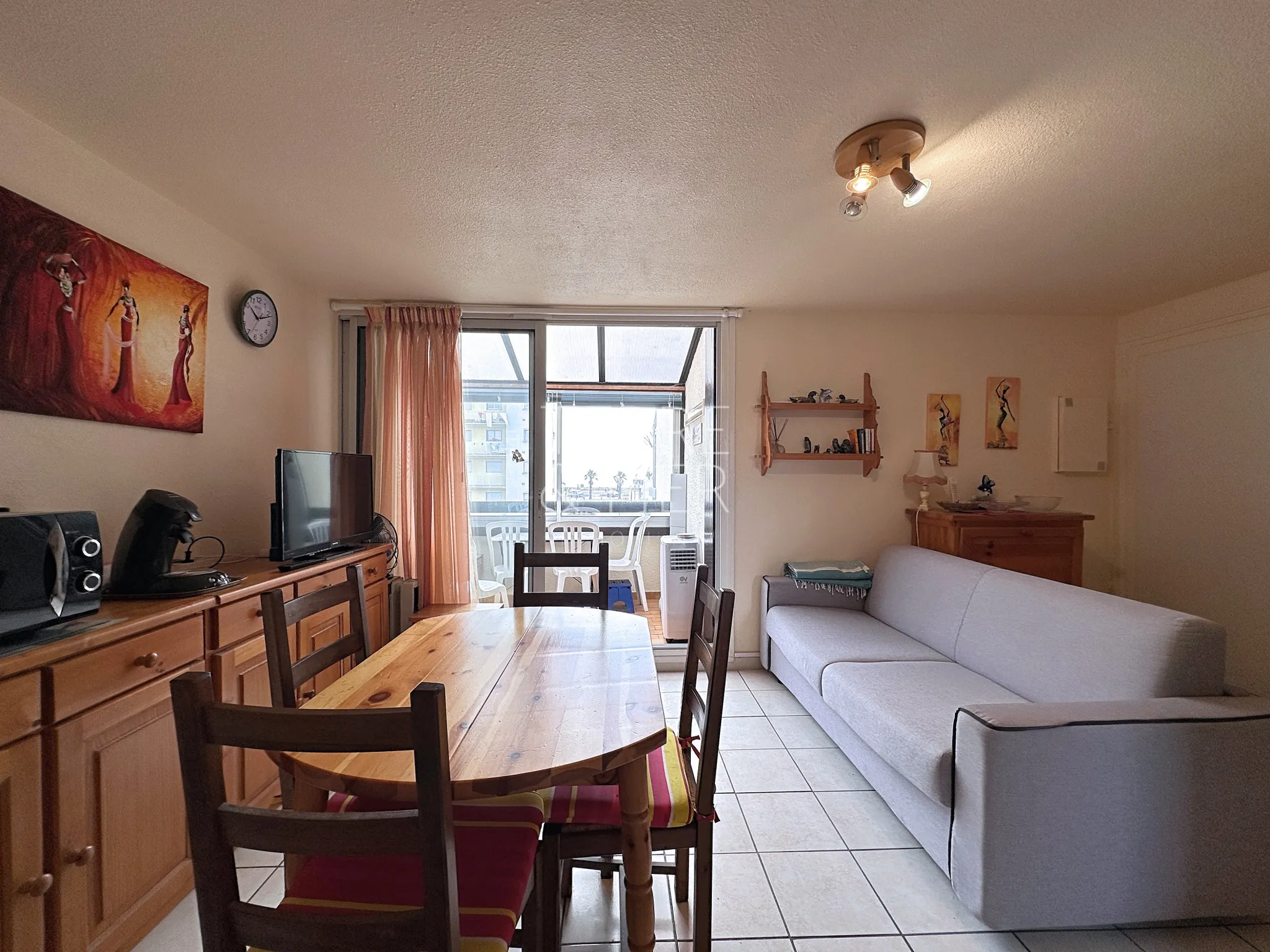 Vente Appartement 2 pièces avec loggia et parking à Saint-Cyprien Plage 