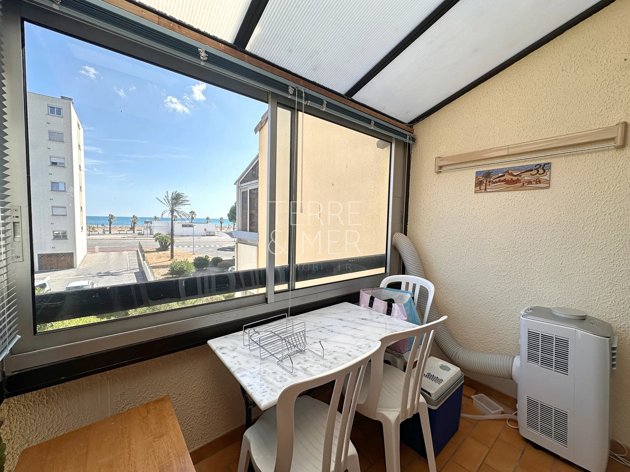 Vente d'un Appartement 2 pièces avec loggia vue mer à Saint-Cyprien Plage 