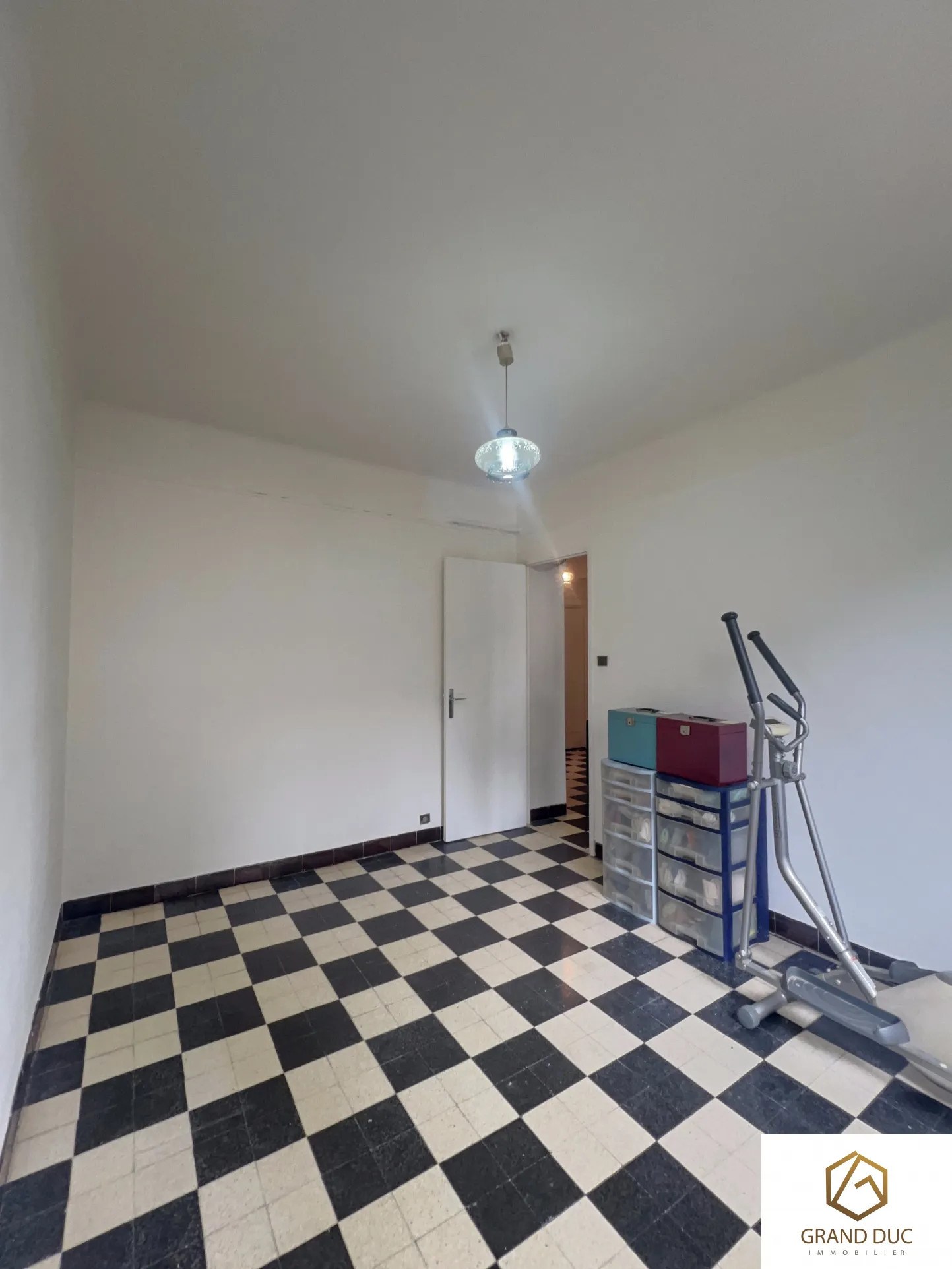 Appartement de 60 m2 à vendre à Marseille - 2 chambres lumineuses 