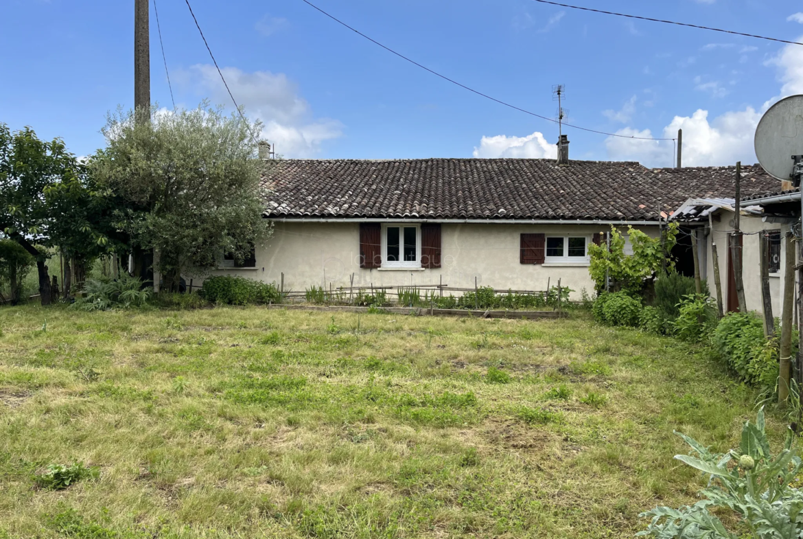 Maison de 122m2 avec 3 chambres à Soulignac 