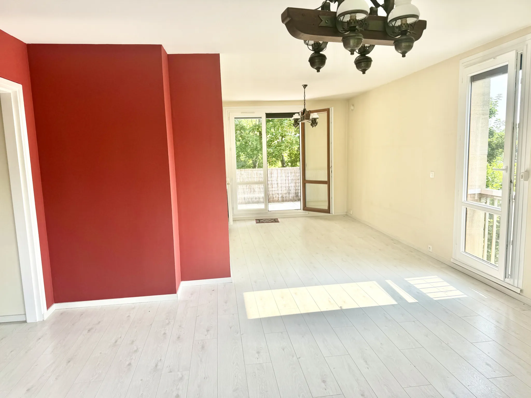 À vendre : Appartement 3 pièces lumineux à Mantes-la-Ville 