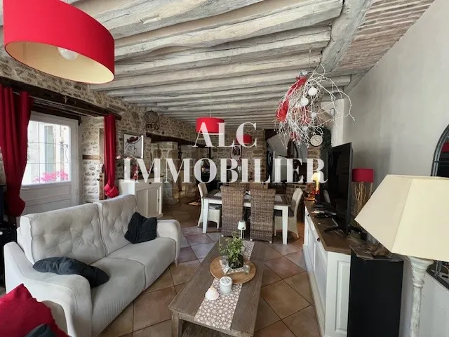 Maison de 156,82 m² à vendre à Alençon - 5 chambres 