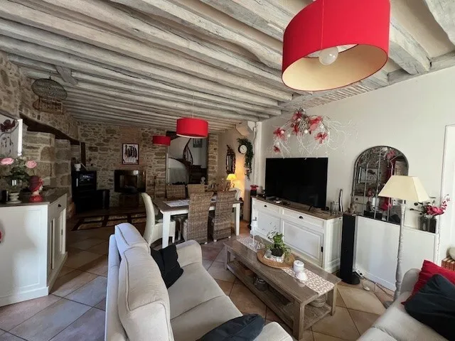 Maison de 156.82 m² à vendre à Alençon 