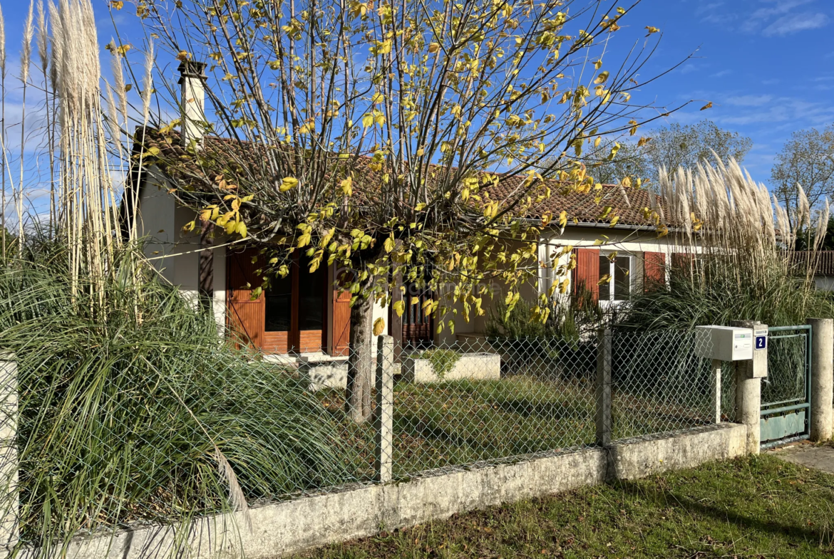 À vendre : Maison de 104 m² à Bazas avec 4 chambres et jardin 