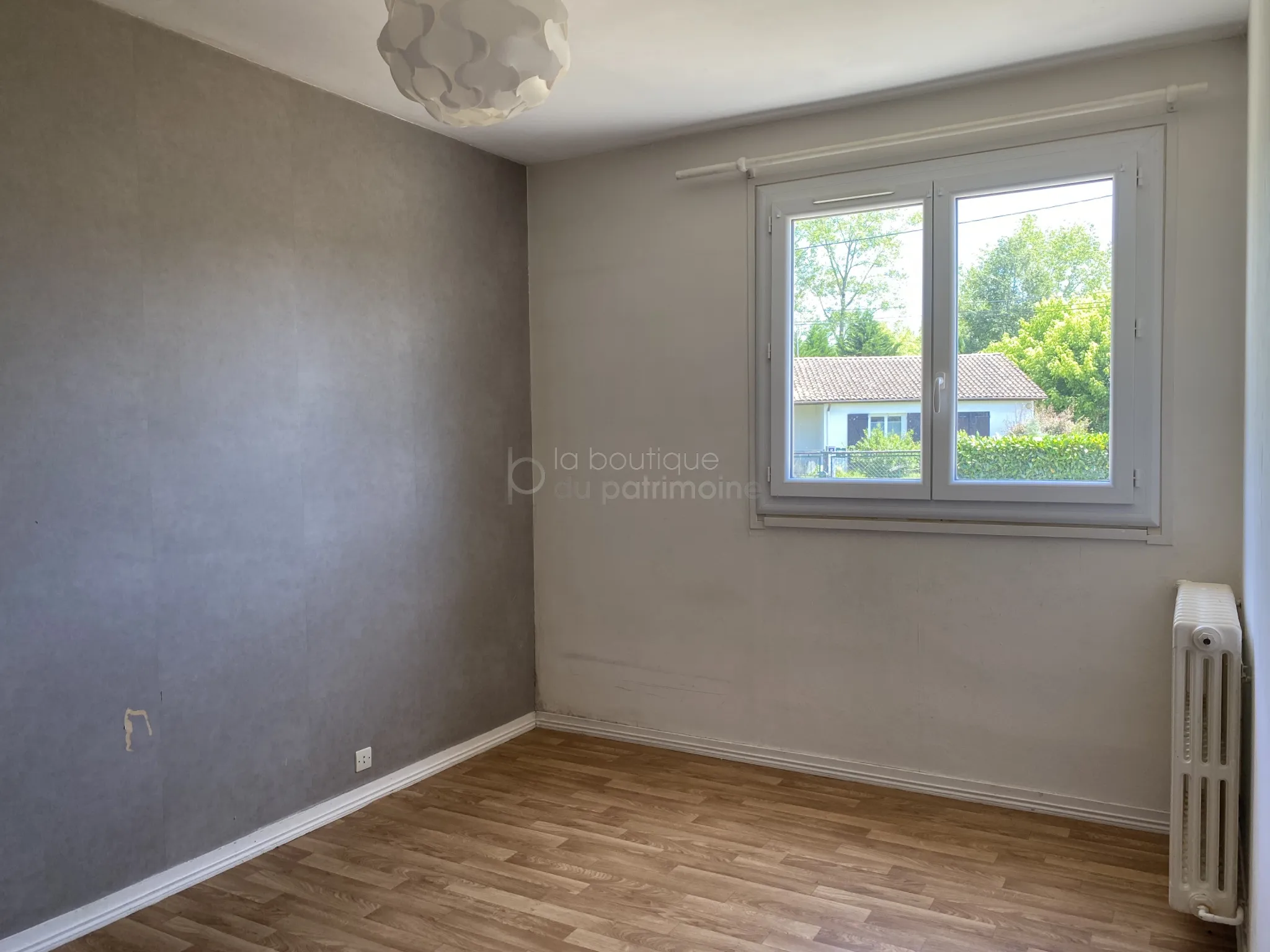 À vendre : Maison de 104 m² à Bazas avec 4 chambres et jardin 