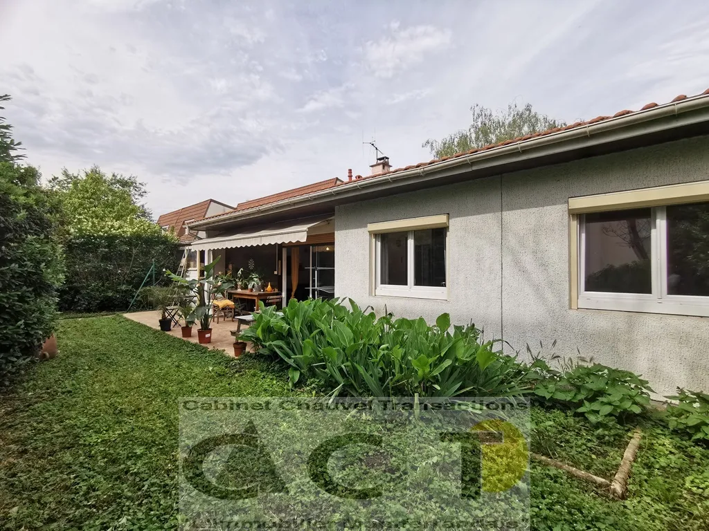 À acheter à Clermont-Ferrand (63) : Villa avec terrasse et jardin 