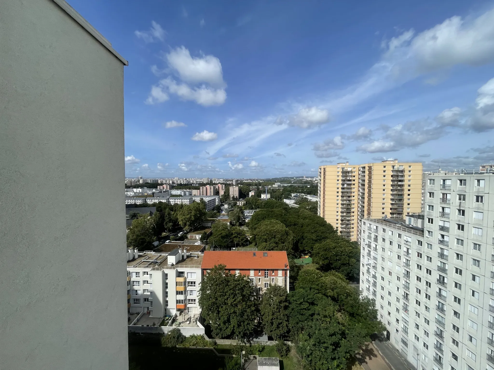 Appartement 5 pièces à vendre à St Denis - Dernier étage 