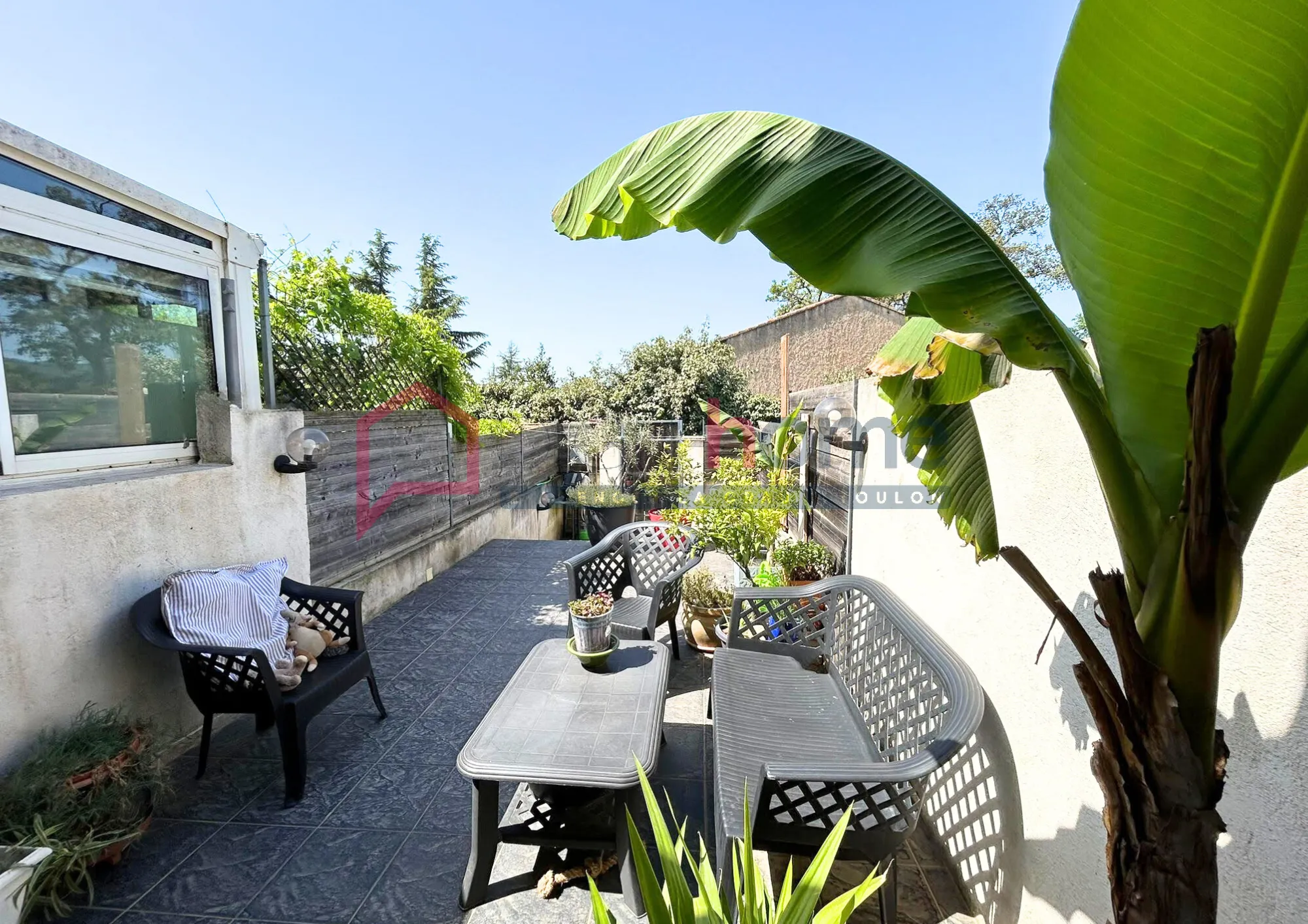 Découvrez cet appartement T3 avec jardin à Hyères 