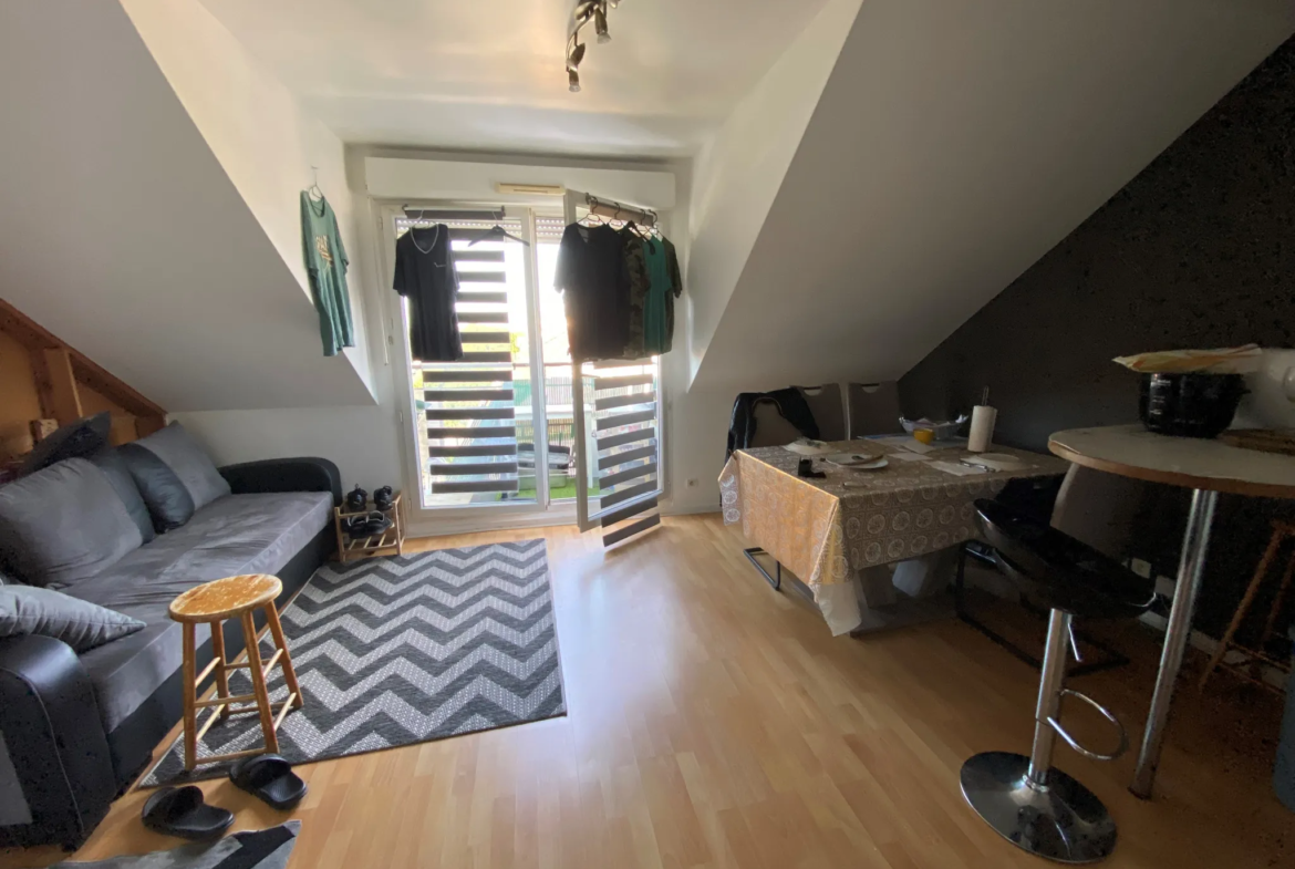 À vendre : Appartement 2 pièces à Grigny avec parking 