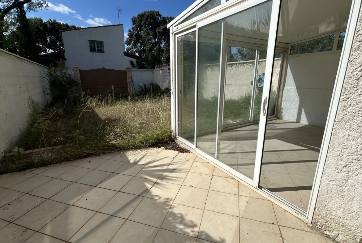 Maison F4 rénovée à Sorgues avec jardin et garage 