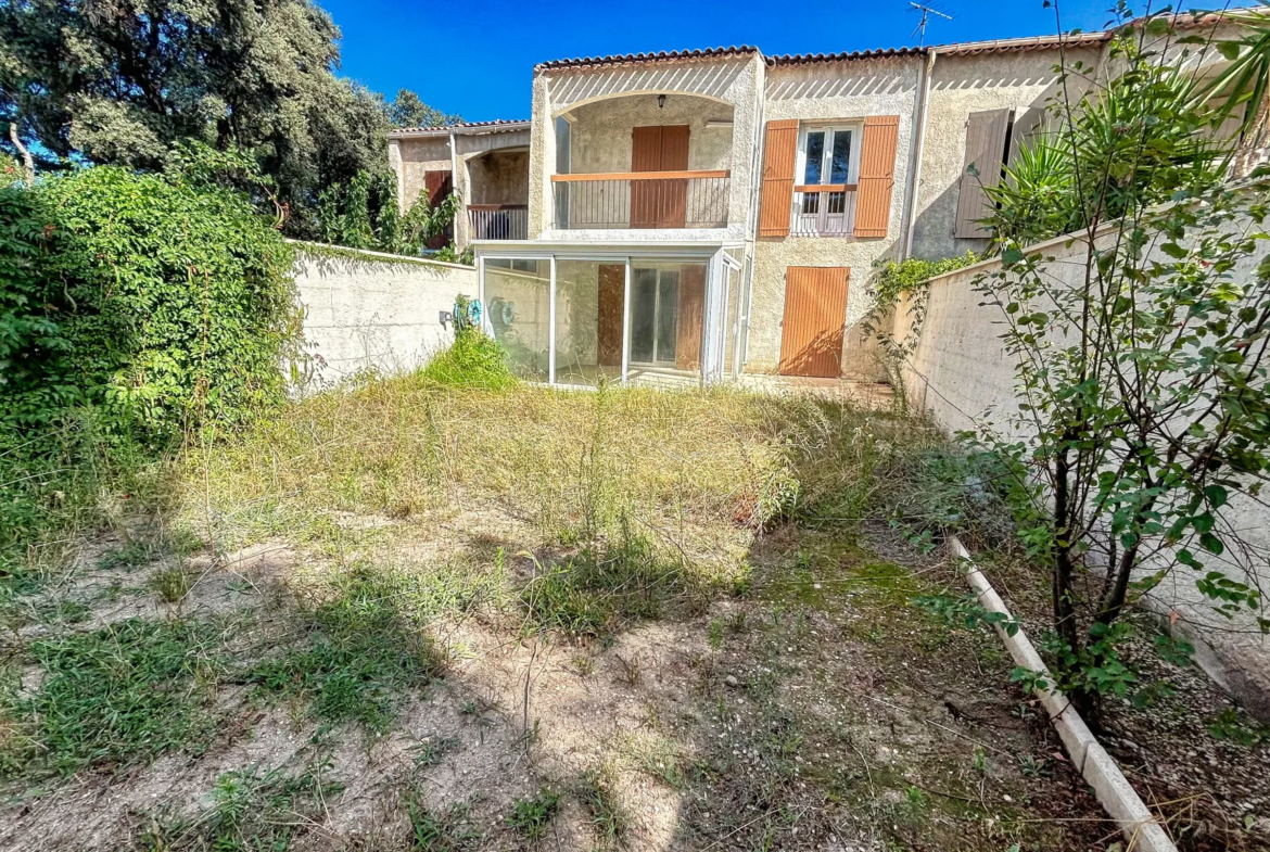 Maison F4 rénovée à Sorgues avec jardin et garage 