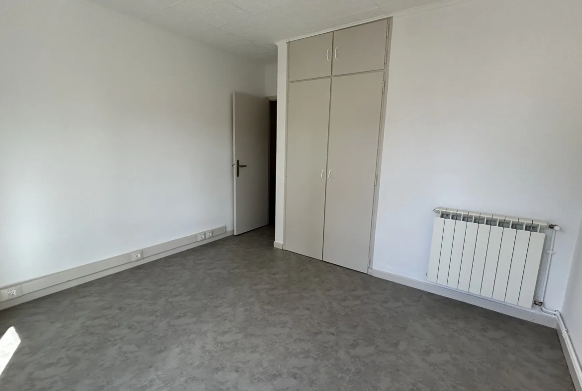 Maison F4 rénovée à vendre à Sorgues 